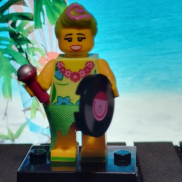 LEGO Movie Hula Hawaii Girls Rock Band custom pad printed - Picture 8 of 13